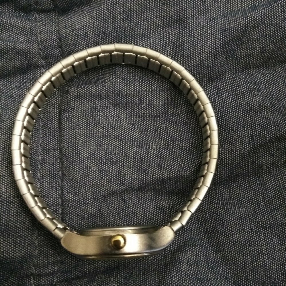 Woman's Watch - Picture 3 of 3